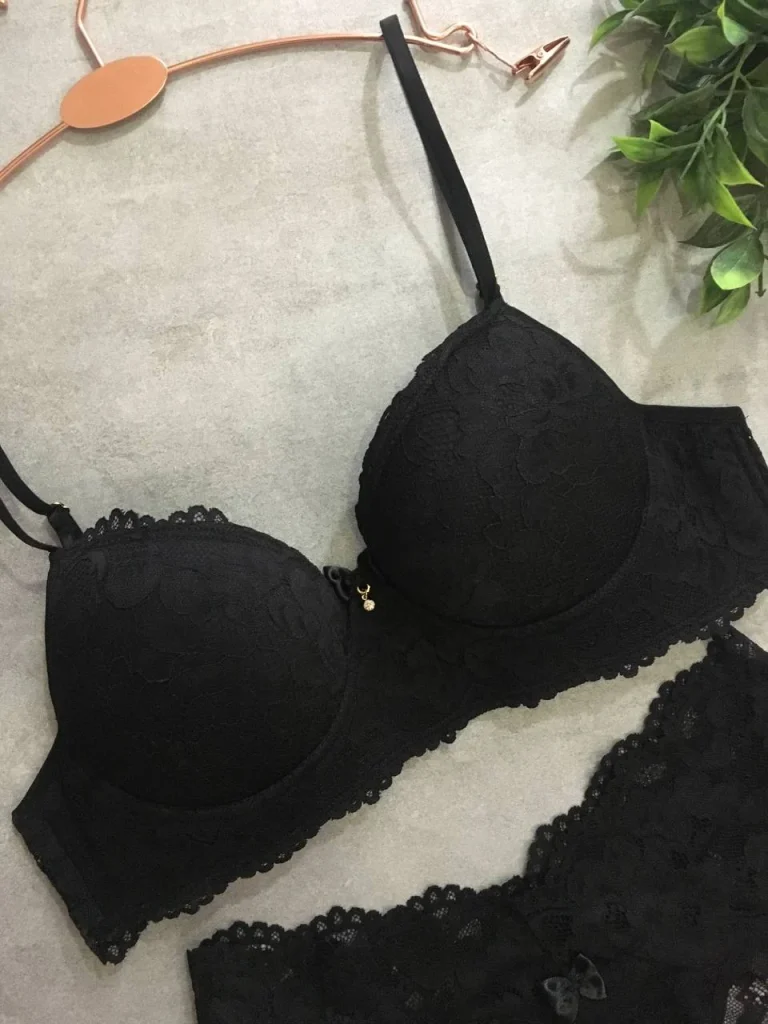 Foam-cup Lace Lingerie Set · view 5