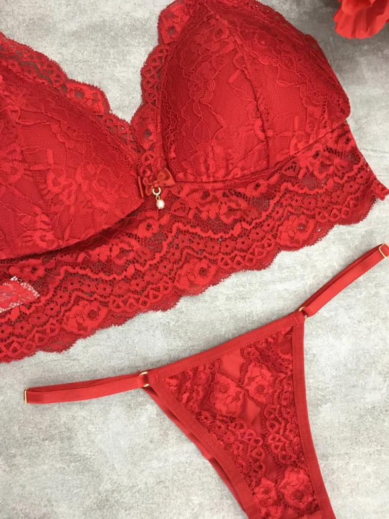 Removable-pad Lace Lingerie Set · view 8