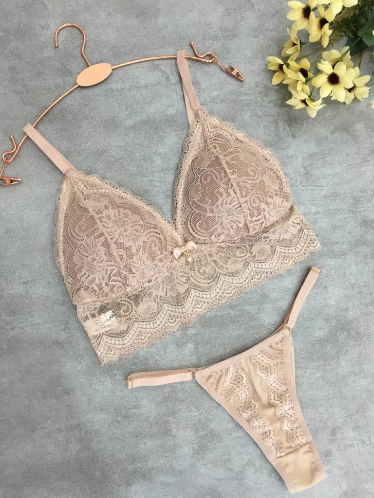 Removable-pad Lace Lingerie Set · view 9
