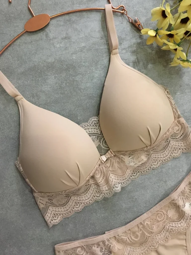 Triangle-cup Lingerie Set · view 4