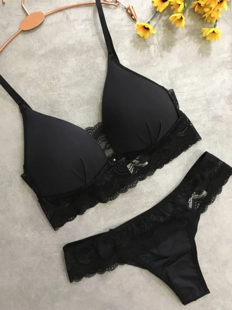 Triangle-cup Lingerie Set · view 7