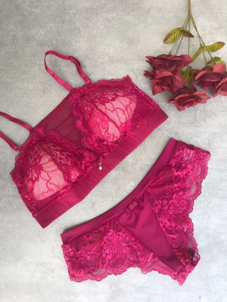 Removable-pad Microfibre and Lace Set · view 6