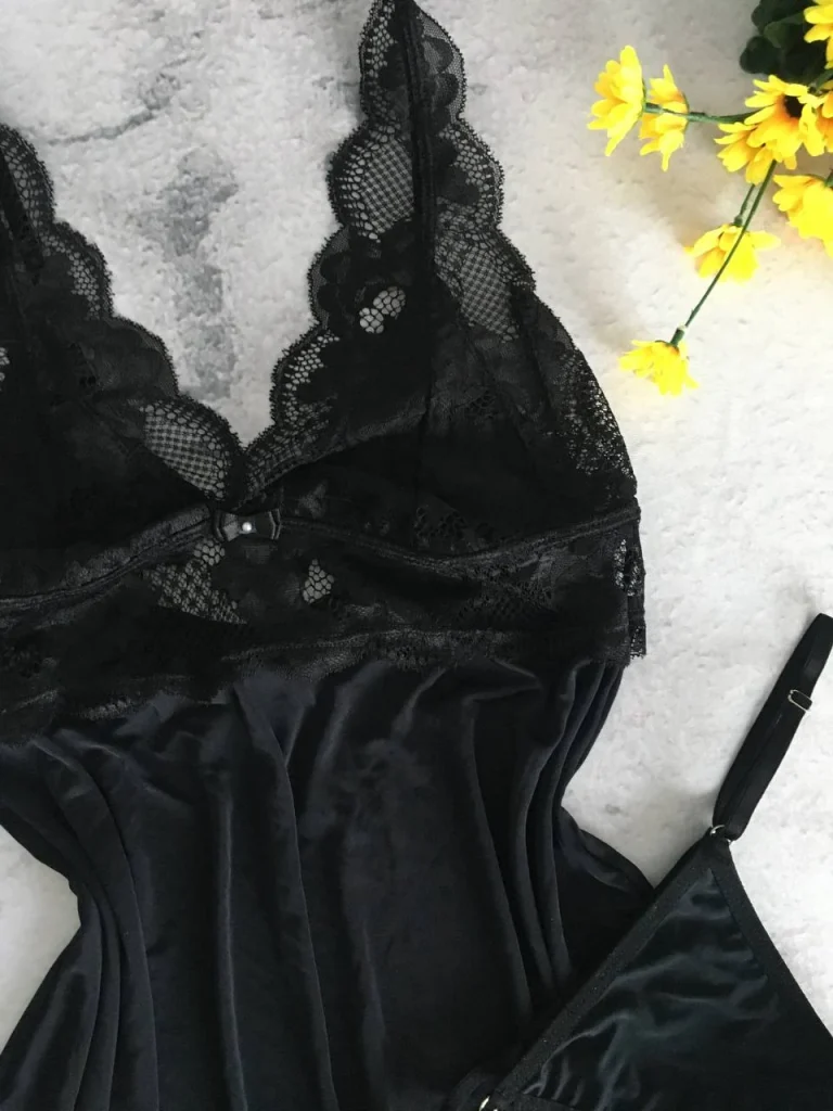 Lace-trim Liganete Chemise Set · view 9